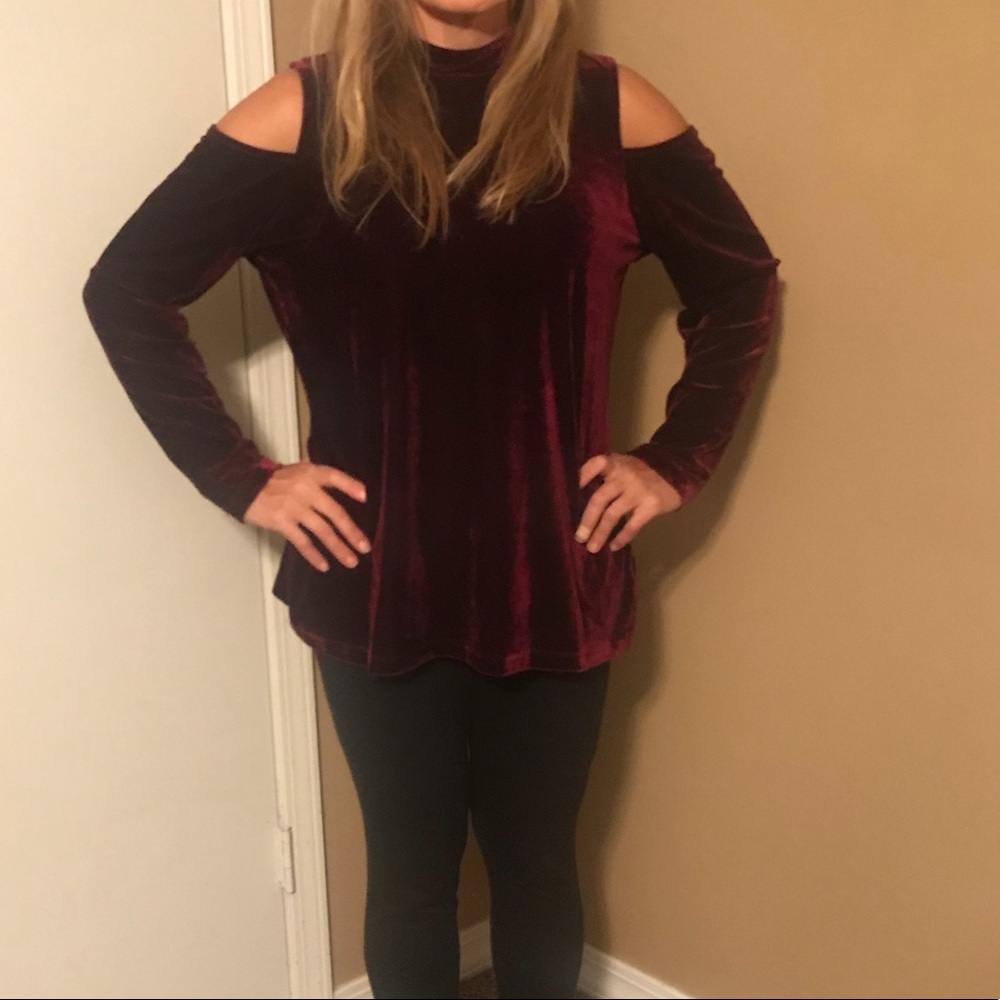 Wine velvet like cold shoulder top